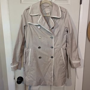 SOLD - Michael Kors Beige Trench Coat Size Small